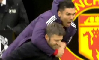 卡塞米罗续约曼联条款揭晓，一条件可保35万周薪！齐尔克泽走人恐已定