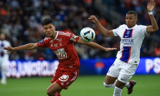 法甲焦点战：布雷斯特VS巴黎圣日尔曼——赛前深度剖析与比分预测